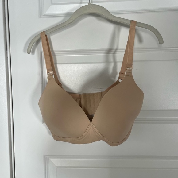 Motherhood Maternity Other - Motherhood Nursing Bra